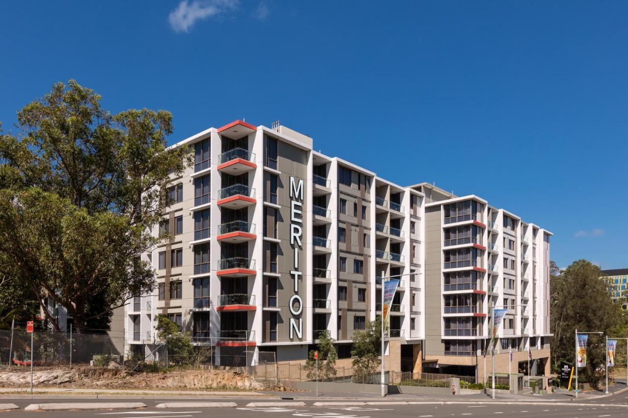 فندق ميريتون سويتس نورث ريد سيدني المظهر الخارجي الصورة The apartment building, 2015