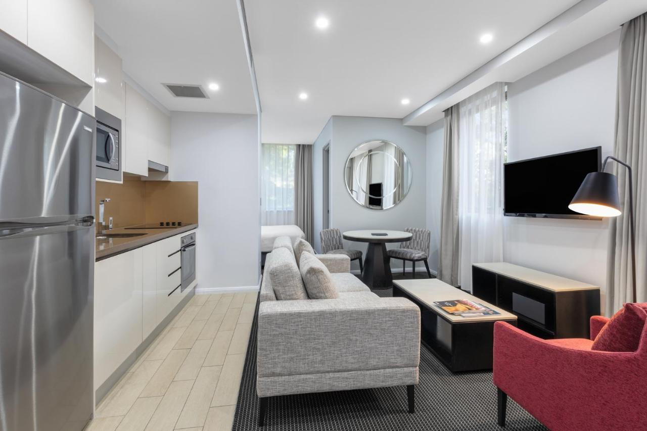 فندق ميريتون سويتس نورث ريد سيدني المظهر الخارجي الصورة A typical apartment at the hotel