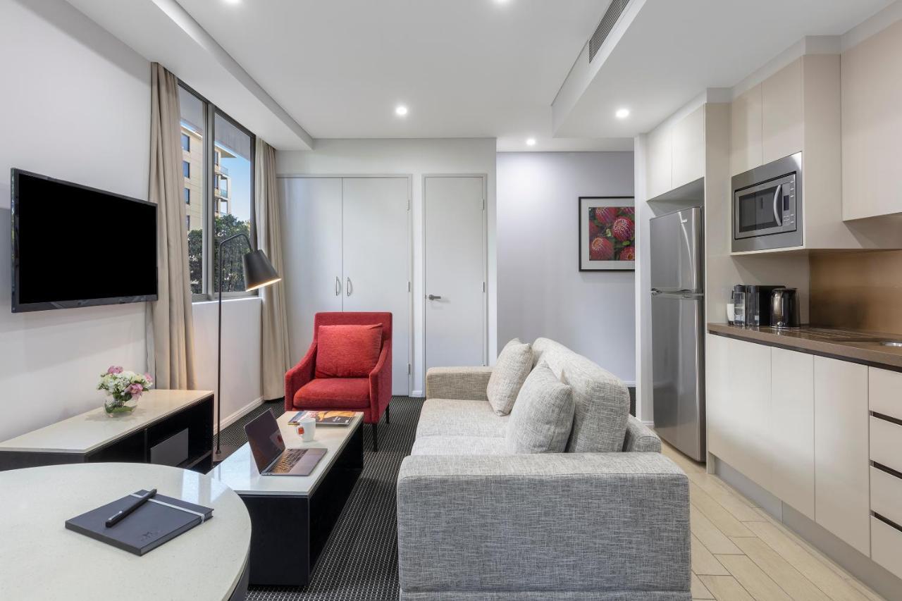 فندق ميريتون سويتس نورث ريد سيدني المظهر الخارجي الصورة A typical apartment at the hotel